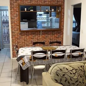  Apartamento Valentini, 30 Mt Do Mar Em